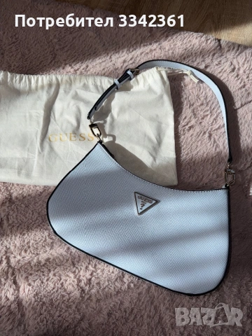 Чанта Guess