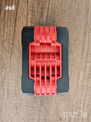 BOSCH 4Ah 18V Нова Батерия и Зарядно , снимка 10 - Диамантени и режещи инструменти - 52682184