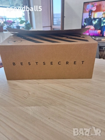 Продавам маратонки Адидас!, снимка 10 - Маратонки - 53695789