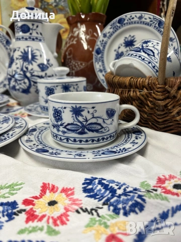 За днес малко синичко💙  Син лук и Кахла💙 Чайник с много любима моя форма Височина-14.5 см Цена-15€, снимка 3 - Сервизи - 53716226