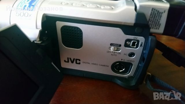 Видеокамера JVC MiniDV, снимка 4 - Камери - 46763034