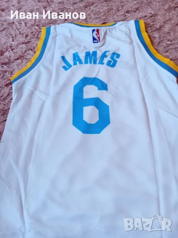 Чисто нов оригинален детски екип на Лос Анджелис Лейкърс-ЛеБрон Джеймс , снимка 3 - Баскетбол - 50663274