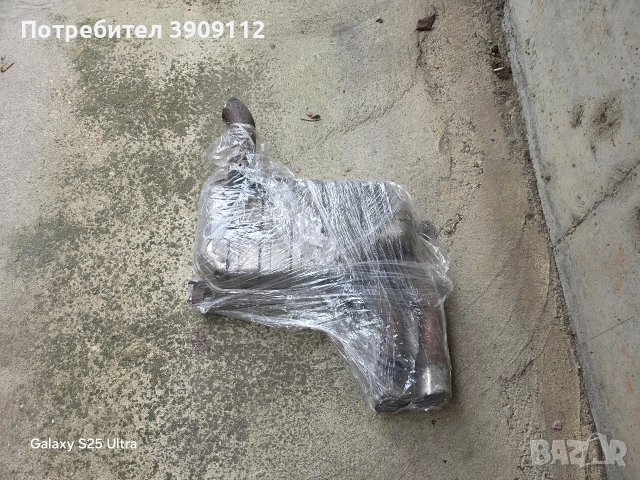 Оригинално крайно гърне от Audi S3 8P, снимка 2 - Части - 52908728