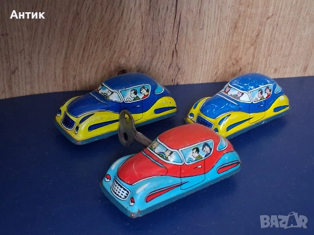Стари Метални Механични Играчки Автомобилчета от Соца, снимка 2 - Колекции - 53441116