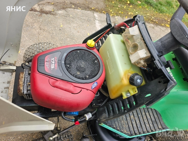 ТРАКТОРНА КОСАЧКА VIKING 17.КОНЯ..ПЕРФЕКТНА, снимка 11 - Градинска техника - 52110662