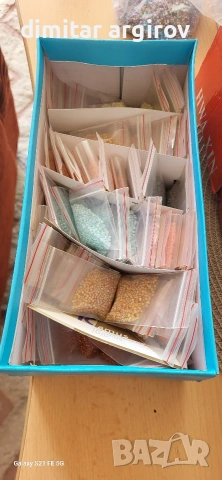 Голям комплект стъклени мъниста за бижута – 400+ пакетчета по 10-15г., снимка 12 - Бижутерийни комплекти - 53844107