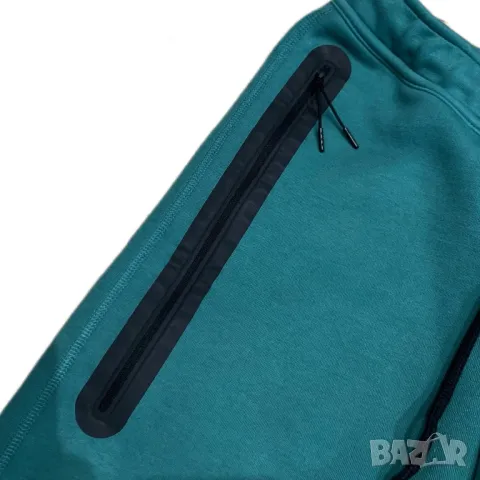 Оригинално мъжко долнище Nike Tech Fleece | M размер, снимка 4 - Спортни дрехи, екипи - 47244110