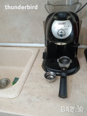 Кафеварка De Longhi, снимка 7 - Кафемашини - 54030897