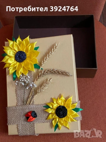 Кутия за подарък декорация сатенени слънчогледи, снимка 2 - Изкуствени цветя - 53298022