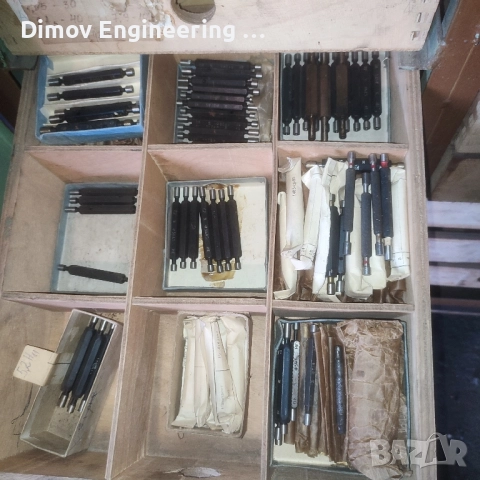 Калибри резбови,глаадки,скоби .., снимка 7 - Други инструменти - 51728639