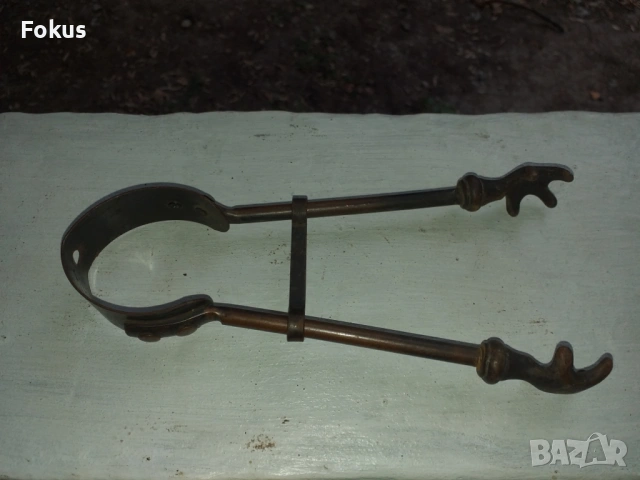 СТАРА АНТИКВАРНА БРОНЗОВА ЩИПКА ЗА КАМИНА