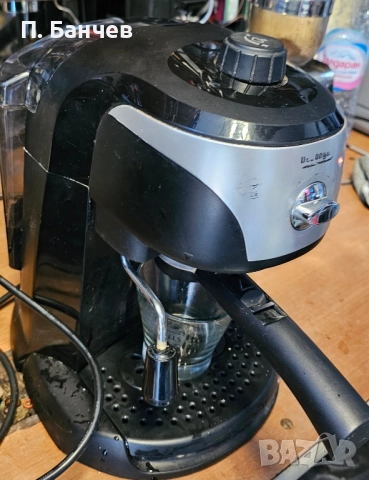 Кафемашина Delongi , снимка 3 - Кафемашини - 51791397