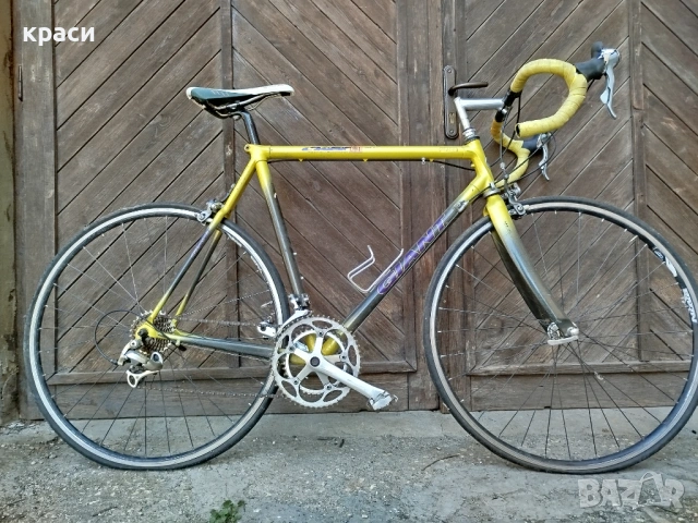 Пистов велосипед Giant, карбонова вилка