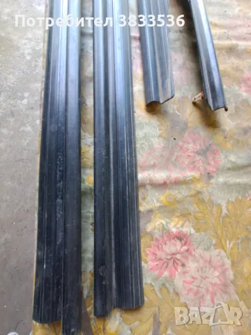 Декоративни лайстни между мокета и рамката на вратата от Vw Golf Mk2 - за 4 врати., снимка 2 - Части - 49922380