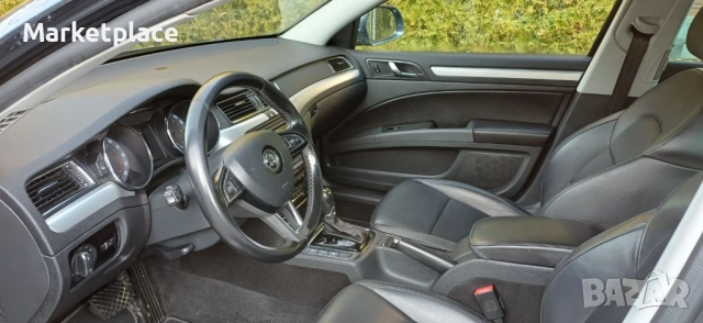 Skoda Superb Combi 4x4 ГАРАЖНА, снимка 12 - Автомобили и джипове - 54179476