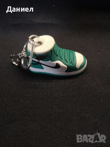 Ключедържател Nike , снимка 2 - Антикварни и старинни предмети - 45027194