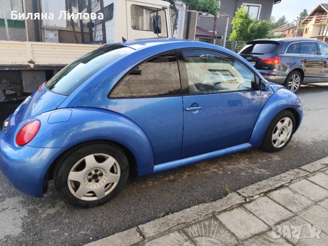 VW New Beetle 2.0, снимка 4 - Автомобили и джипове - 51172853