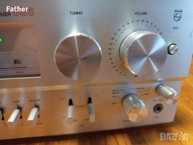 Philips 686 HI-FI receiver, снимка 8 - Ресийвъри, усилватели, смесителни пултове - 53164314