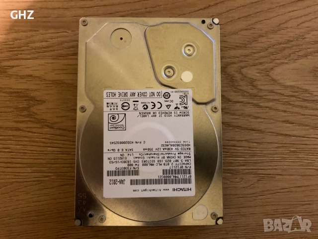 Hitachi HDS5C3020ALA632 / 2 TB / хард диск