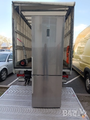 Огромен XXL комбиниран хладилник с фризер Сименс Siemens No Frost A+++ 2 години гаранция!