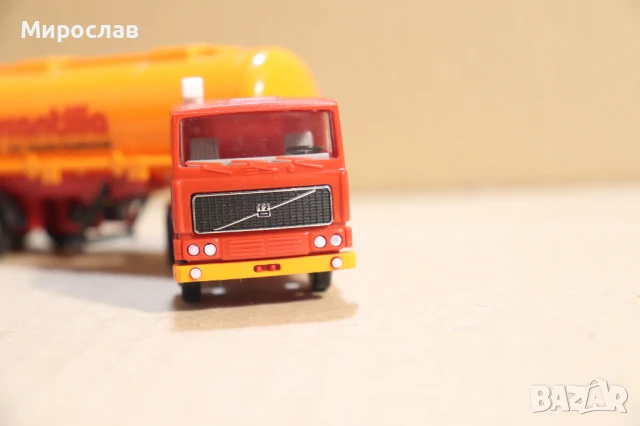 HERPA 1/87 H0 VOLVO ВЛЕКАЧ КАМИОН ТИР ЦИСТЕРНА МОДЕЛ, снимка 8 - Колекции - 50488750
