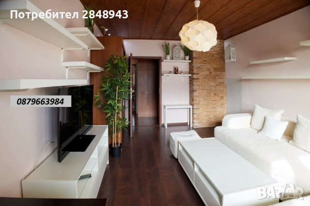 Тристаен апартамент в ЦЕНТЪР, снимка 2 - Апартаменти - 53366594