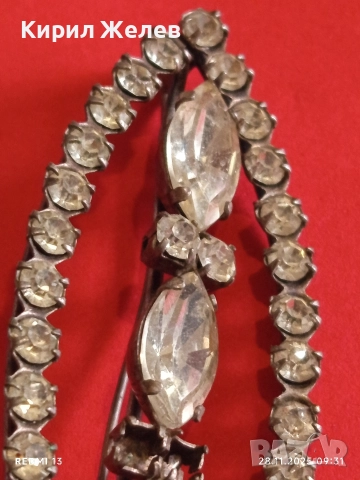 СТАРА БРОШКА УКРАСЕНА с КРИСТАЛИ ЦИРКОН СТИЛ ПОДНЕСЕН АРИСТОКРАТИЧНО 52265, снимка 3 - Други - 52569743