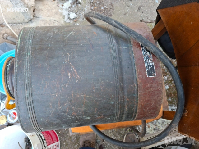 Пръскачка , снимка 3 - Градинска техника - 45536347