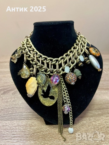 Дизайнерско колие тип чокър с висулки, Италия, снимка 2 - Колиета, медальони, синджири - 52855915