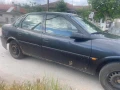  Продавам  за части Opel Vectra 1.6 75к.с. моно инжекция, снимка 2