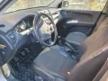 Kia Sportage 2.0 CRDI 4X4 , снимка 17