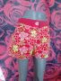 Дамски къси панталонки на флорални мотиви с закопчаване лепенки М/Л , снимка 4