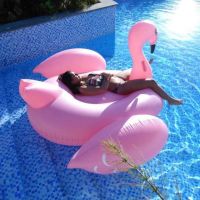 Надуваеми шезлонги-Фламинго, Еднорог или Лебед, снимка 2 - Надуваеми играчки - 45250507