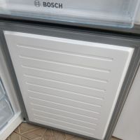 Иноксов комбиниран хладилник с фризер Бош Bosch no frost  2 години гаранция!, снимка 10 - Хладилници - 45154733