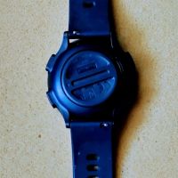 спортен часовник нов с много функций с кутия закупен от Decathlon , снимка 2 - Мъжки - 45430655