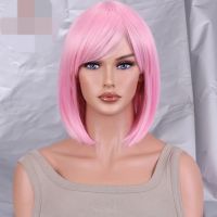 Аниме розова перука каре на черта с бретон, снимка 5 - Аксесоари за коса - 45424142