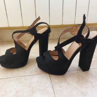 Сандали , снимка 2 - Дамски обувки на ток - 45271193