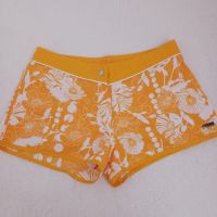 Дамски къси панталони Mango, Triumph , снимка 5 - Къси панталони и бермуди - 45372624
