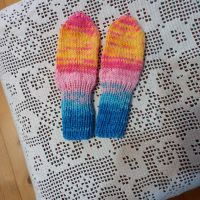Ръчно плетени детски чорапи, ходило 15 см., снимка 2 - Детски комплекти - 45570173