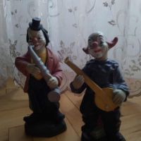 Антична двойка клоуни музиканти, снимка 2 - Антикварни и старинни предмети - 45857246