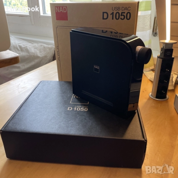 NAD D 1050 USB DAC Headphone Amplifier HiFi 24 Bit, снимка 1