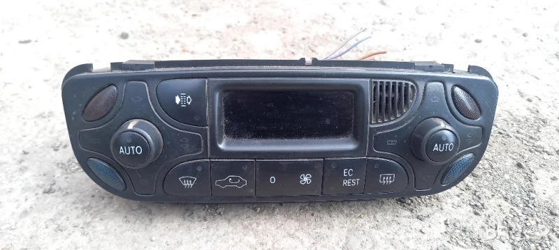 Панел климатроник Mercedes C-Class W203, снимка 1