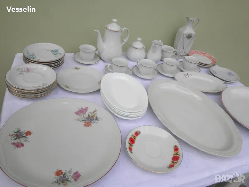 Стари порцеланови и стъклени чинии, купи, сервизи подстакани и др., снимка 1