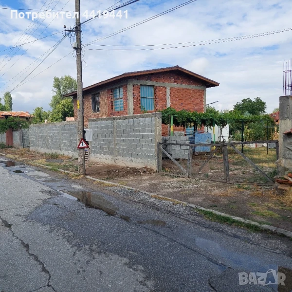 Къща с двор с.Виноградец обл. Пазарджик , снимка 1
