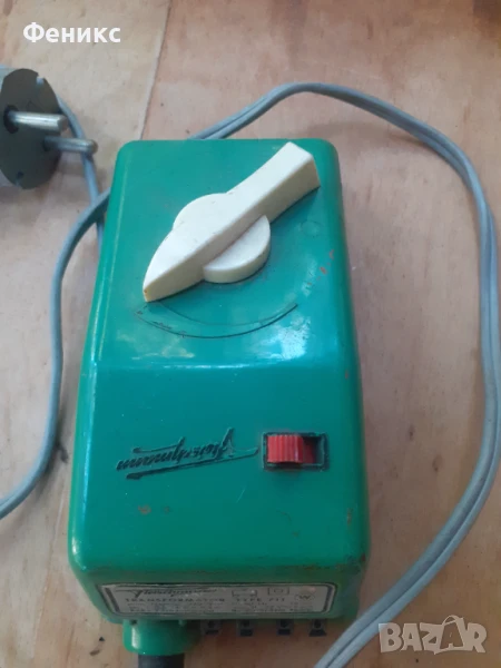 стар трансформатор захранване траф за влакче - игра, снимка 1