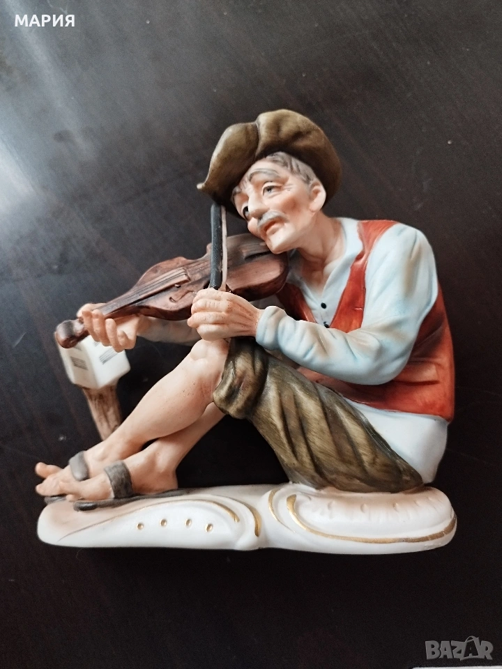 Capodimonte бисквитен порцелан, снимка 1