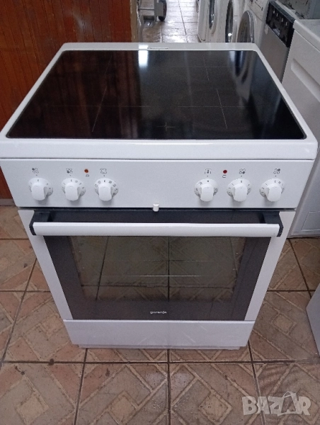 Свободно стояща печка с керамичен плот Gorenje с две години гаранция!, снимка 1