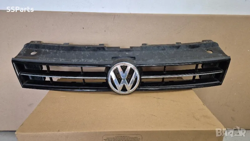 VW Polo 6R - радяторна решетка с емблема, снимка 1