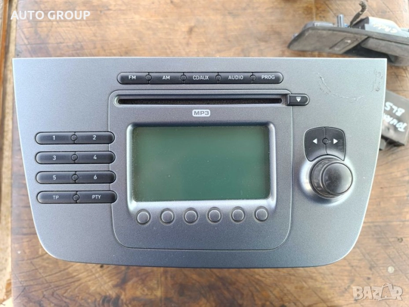 Радио СД Сеат Алтея / Seat Altea, Altea XL - 5P1035186B, снимка 1