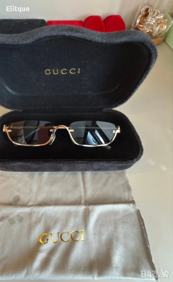 очила с черен обикновен калъф и ув защита Gucci, снимка 1